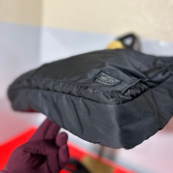 PROCTER Men's Laptop bag. - Picture 6 of 15